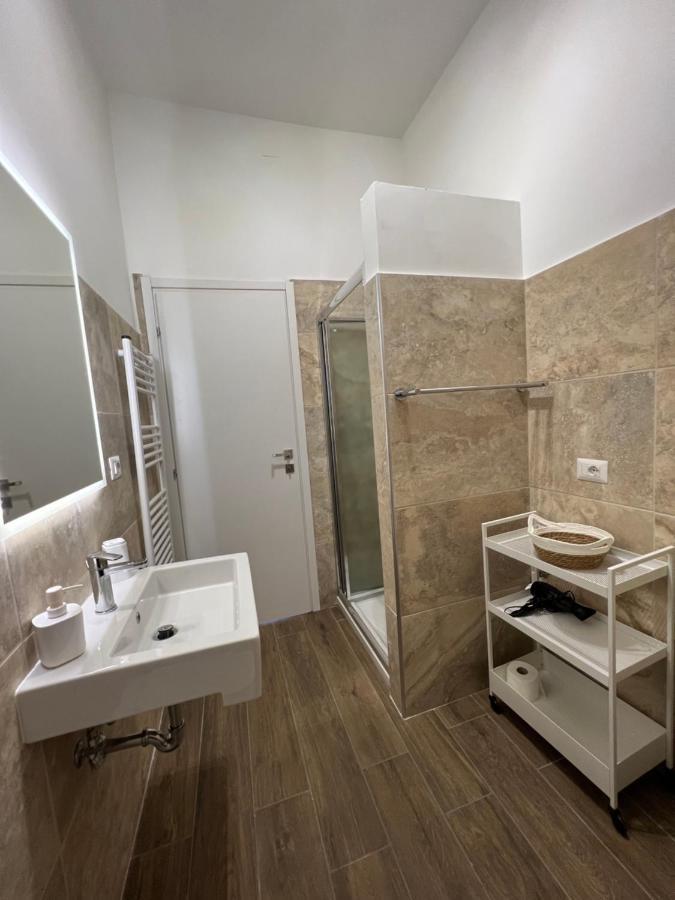 Sea Breeze House Apartment Фиумичино Екстериор снимка