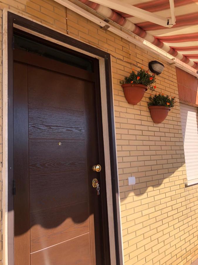 Sea Breeze House Apartment Фиумичино Екстериор снимка