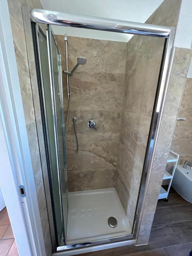 Sea Breeze House Apartment Фиумичино Екстериор снимка